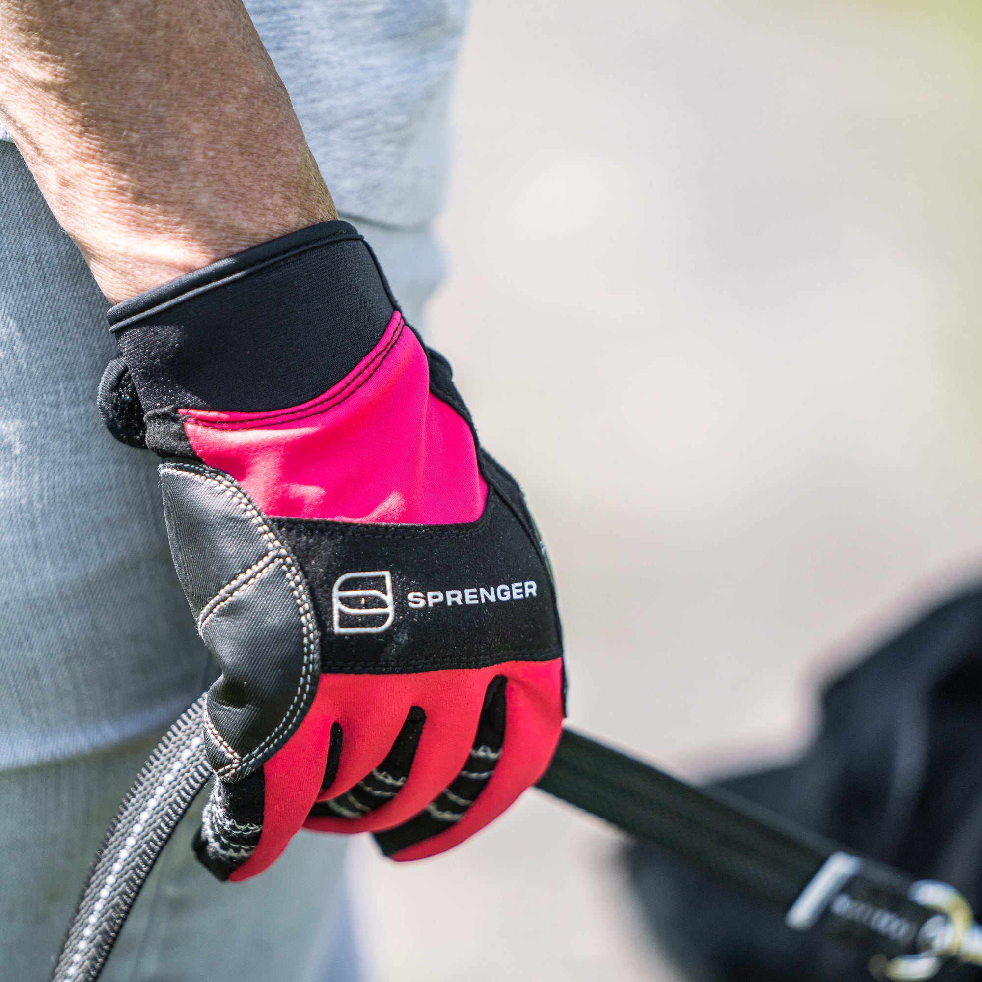 Flexgrip Comfort Handschuhe pink an der Leine