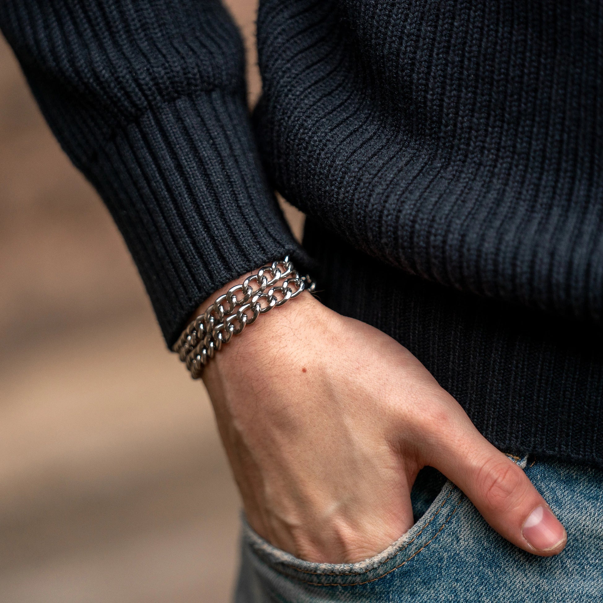Armband 2-reihig Edelstahl am Handgelenk